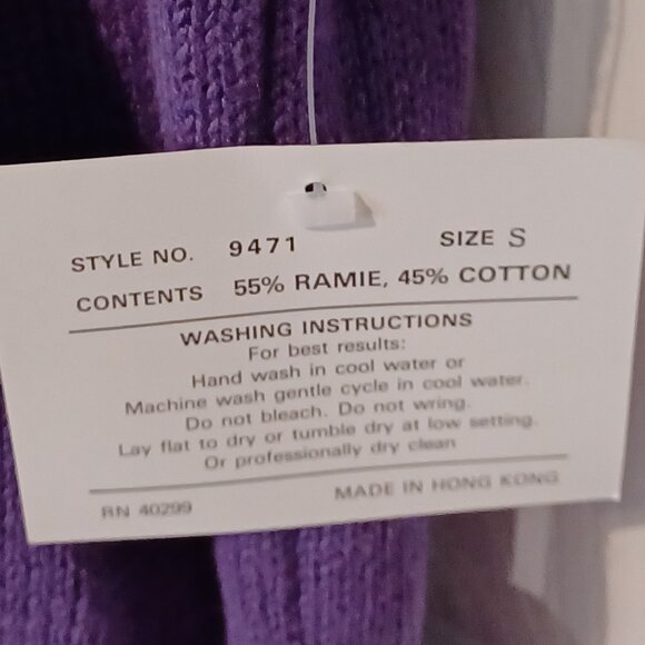 Vintage NWT Ricki Purple Sweater Size Small - Picture 6 of 6